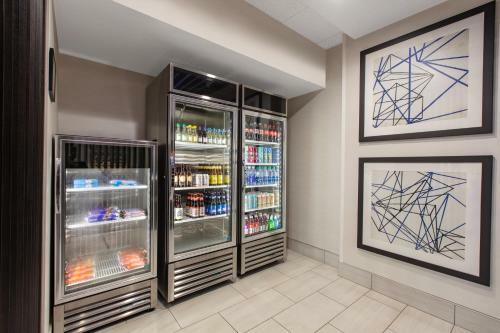 Holiday Inn Express Hotel & Suites Seaside Convention Center