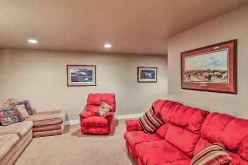 Expansive Black Hills Forest Home With Deck And Grill!