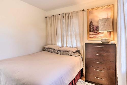 Cozy Rapid City Escape With Outdoor Fire Pit!