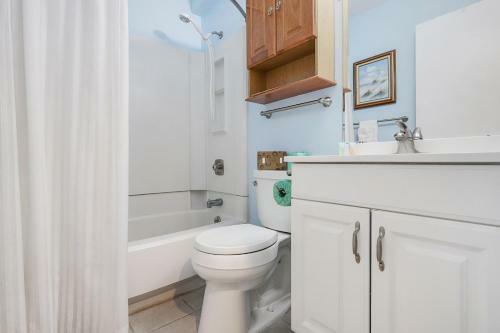 Apartamento 5 Stars Peaceful Condo - 7 Min Walk To The Beach