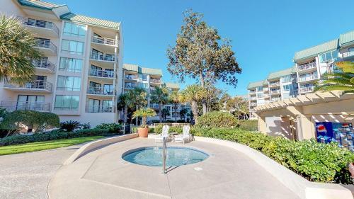 2215 Villamare