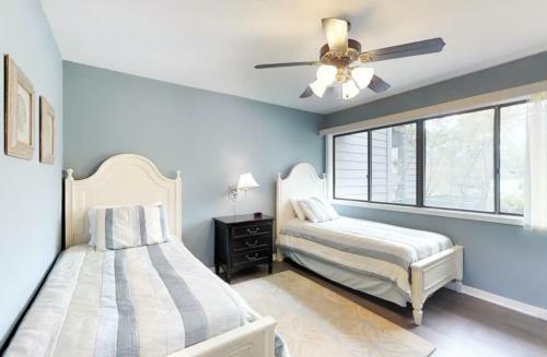 280 Turnberry Village