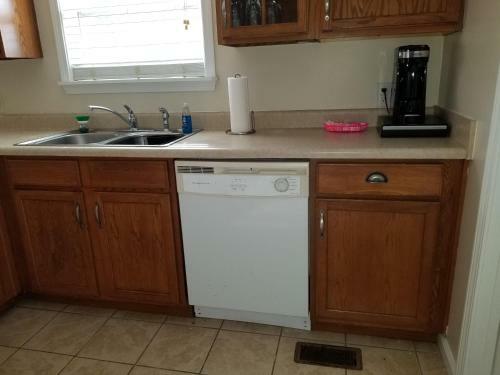 Spacious 3br 2ba 11 Mins Away From Cummins Falls State Park!!!