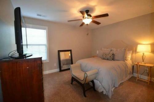 Beautiful And Spacious Family House.