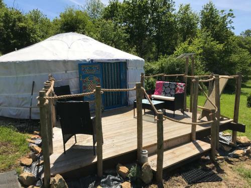 French Fields Luxury Glamping Original Mongolian Yurt