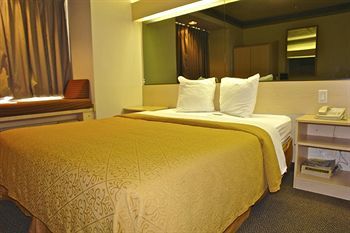 Motel 6 Bernalillo