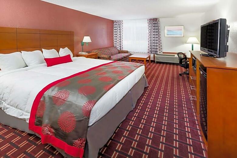 Motel Ramada Medford & Convention Center