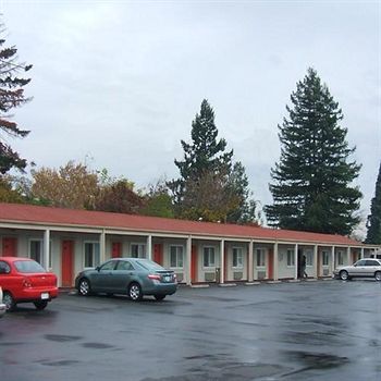 Motel Red Carpet Inn Medford