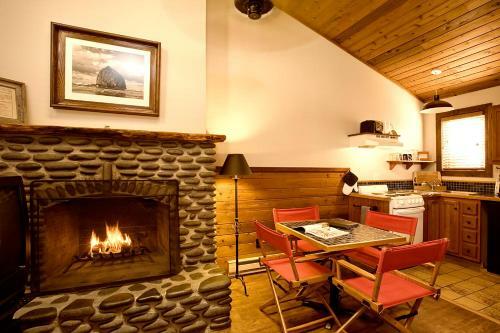 Hotel Hearthstone Inn