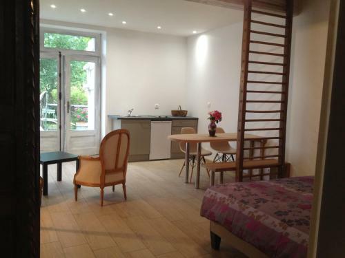 Bed & Breakfast La Thibaude - Livry