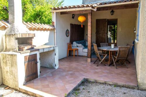 Villa In Provence With Private Pool