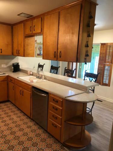 Kathryn's Corner Cottage - Gorgeous Views