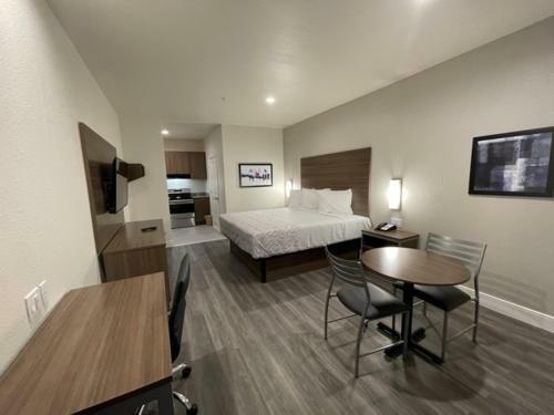 Hotel Palace Inn Blue - Garth Rd