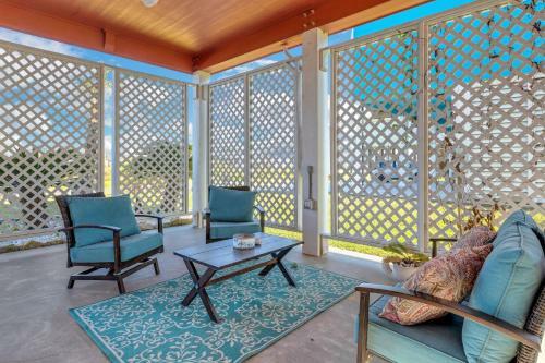 Coastal Cajun Getaway On The Beach! Home