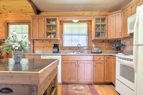Rustic Carmine Log Cabin With Covered Porch On Farm!
