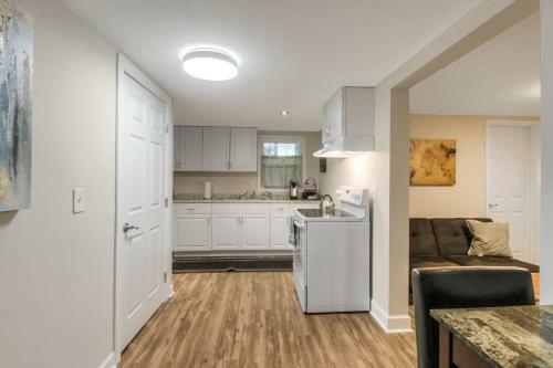 Old Hickory Hideout!!! Basement Apartment