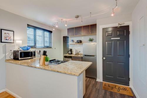 Apartamento Nashville Flat W/view Walkable -207