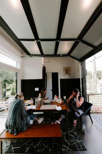 Apartamento Ironwood Grove, Tiny House Hotel