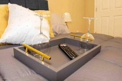 Apartamento Pool Access ~free Parking ~10 Mins From Airport