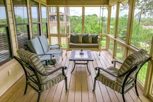 Longhorn Lake House