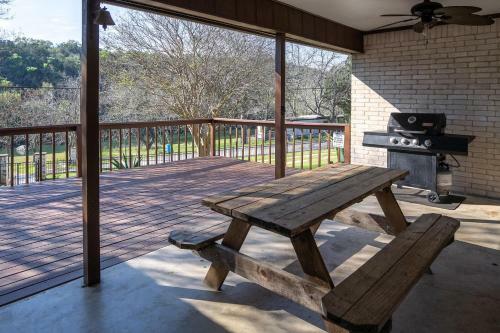 Lazy Southern Getaway