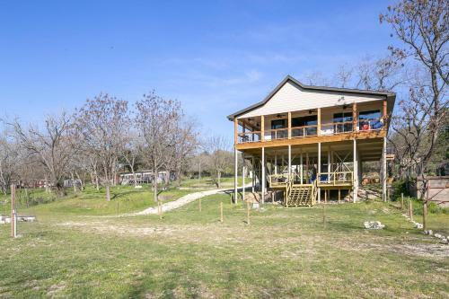 Lazy Southern Getaway