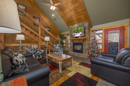 Poolside Paradise Chalet