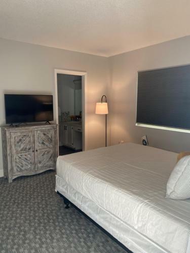 River Place Condos 603 2bd