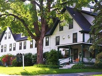 Bed & Breakfast Follansbee Inn On Kezar Lake