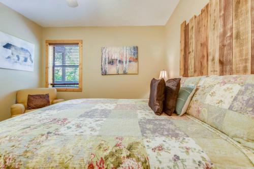 Livin On Mountain Time Holiday Home