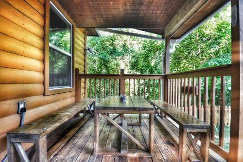 *new Cabin 5min From Parkway*deer Hollow