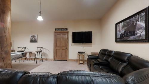 Absolute Bearadise Cabin