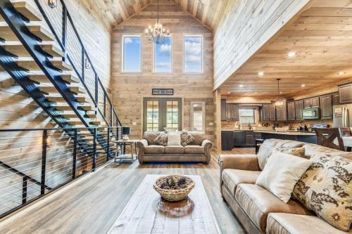 Stone Mountain Lodge Cabin