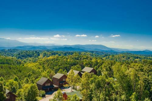 Serenity Mountain Pool Lodge