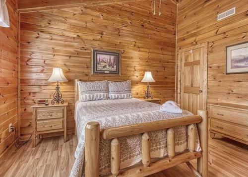 Evening Shade #129 By Aunt Bug's Cabin Rentals