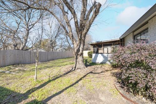 Open 3br/2ba Renovated Smart Home For Entertaining