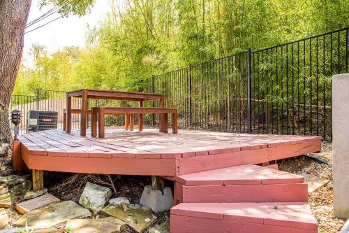 Bamboo Oasis Unit B