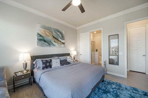 Apartamento Luxury Townhomes - Evonify Stays