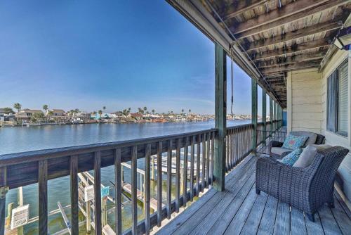 Apartamento Chic Waterfront Condo With Private Boat Slip!