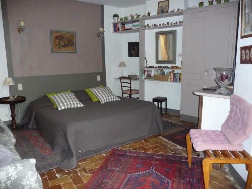 Hostal La Cordi�re