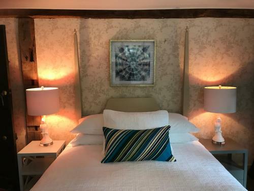Bed & Breakfast Cs Coach House