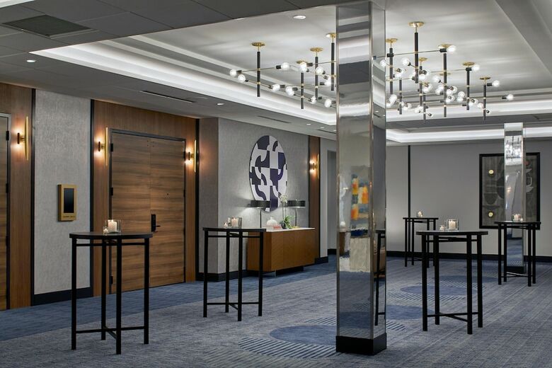Sheraton Clayton Plaza Hotel