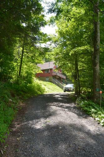 Two Bedroom Apartment At Hunter Mountain