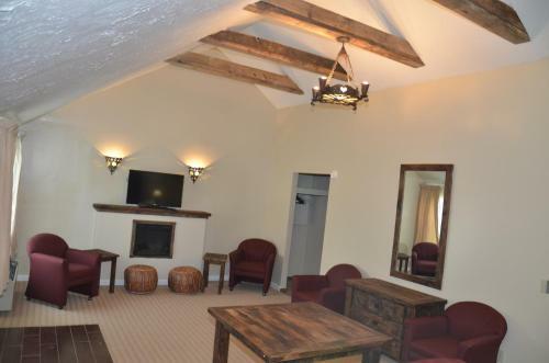 Edelweiss Ski Lodge