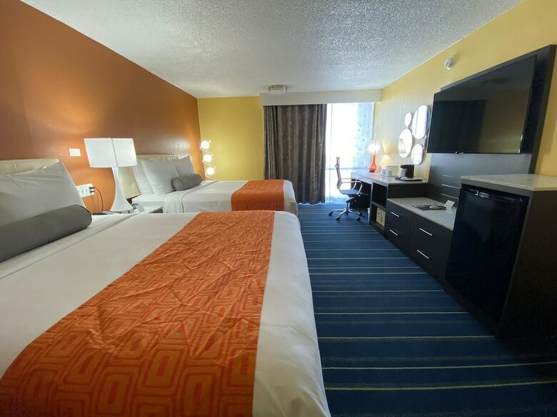 Hotel Howard Johnson Clifton