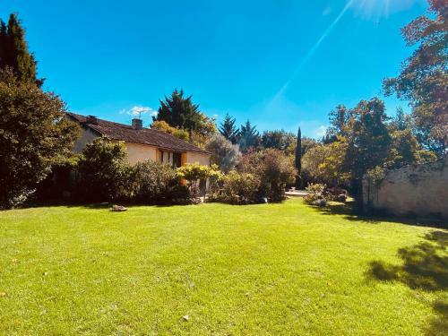 Bed & Breakfast Clos Labellie - G�te Et Chambre D'h�tes � Saint-emilion