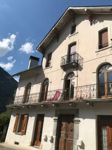 Apartamentos L'astazou