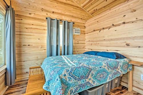 Crockett Lakeside Hideaway With Deck - 12 Mi To Town