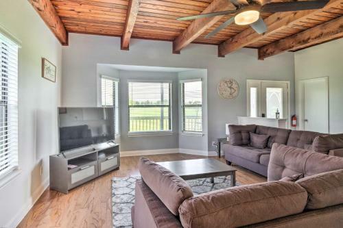 Gingerland Ranch Escape With Wraparound Porch