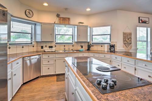 Gingerland Ranch Escape With Wraparound Porch